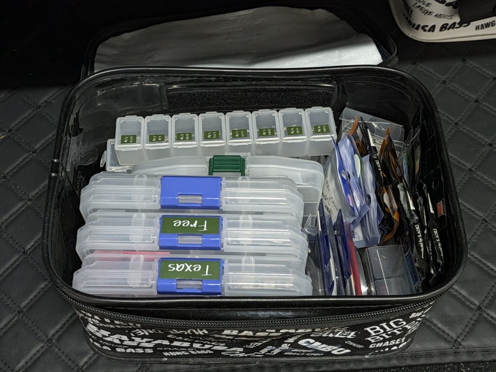 ハヤブサのマルチケースBASS2の写真