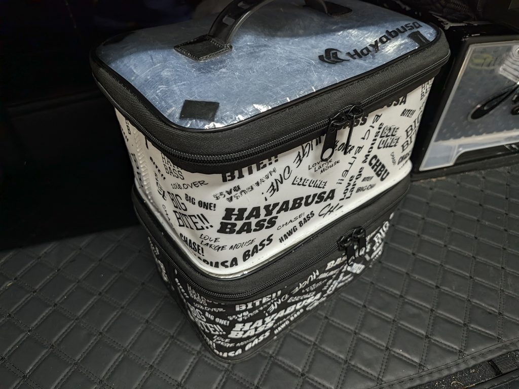 ハヤブサのマルチケースBASS2の写真